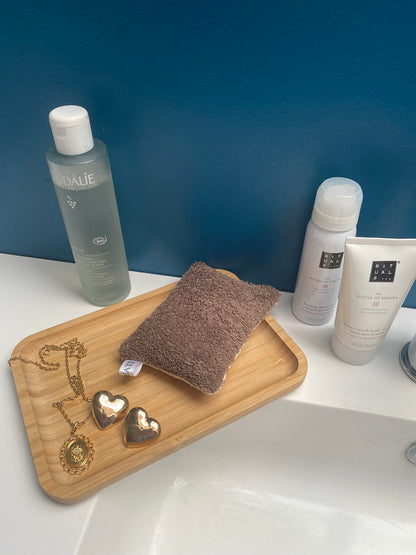 Eponge crème et marron