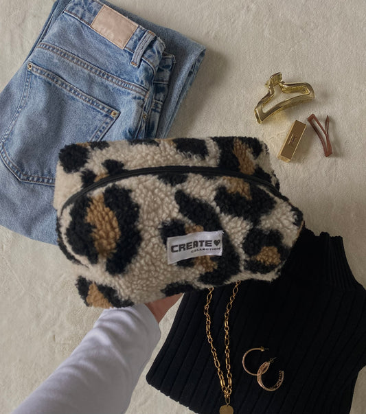 Trousse léopard polaire
