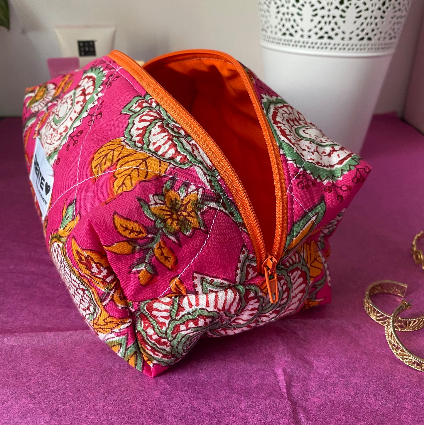 Trousse fleurie orange